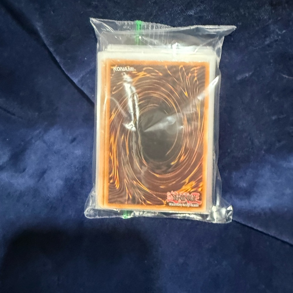 Yu-Gi-Oh Trading Card Random Card Lot- 50 Cards